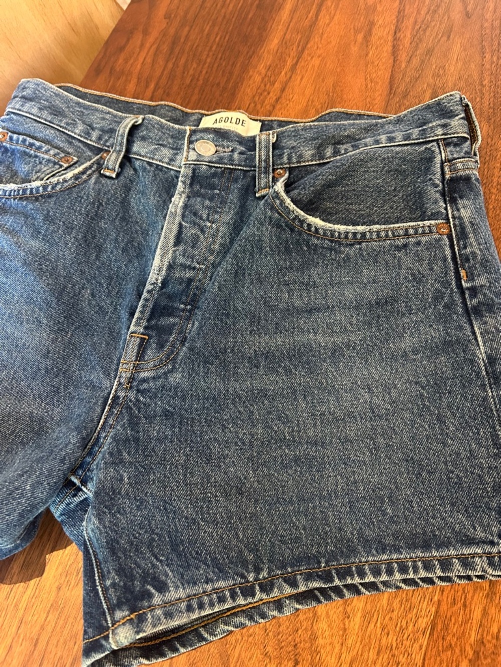 Agolde Parker Long Short, Size 28 - Picture 2 of 3